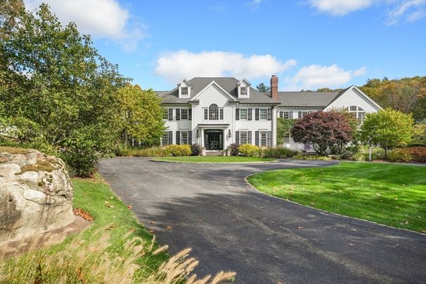Backyard, Exterior, Facade, Georgian