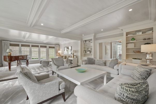Interior, Living room, Piano, Recessed Lighting, Wood Texture Flooring