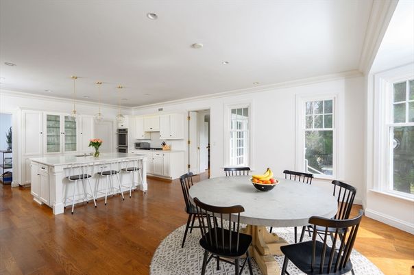 Dining room, Interior, Kitchen, Pendant Lights, Recessed Lighting, Wood Texture Flooring