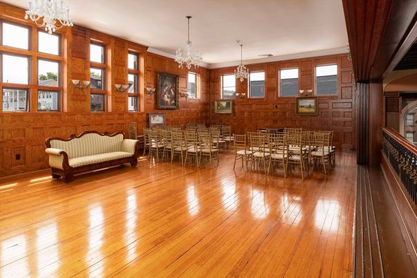 Chandelier, Dining room, Interior, Wood Texture Flooring, Wooden Walls