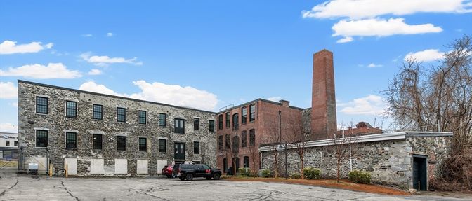 Exterior, Facade, Condo Building