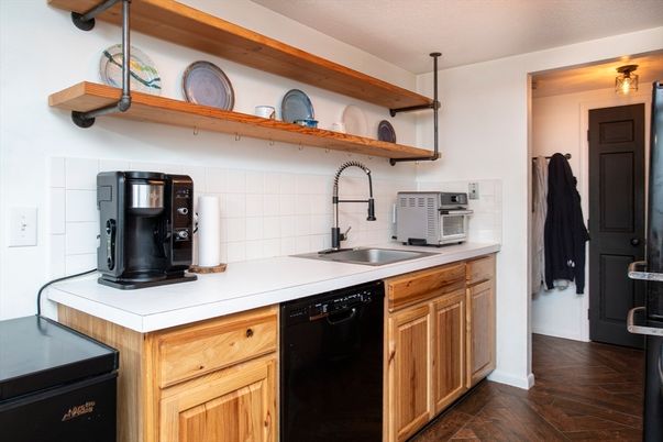 Interior, Kitchen, Wood Texture Flooring