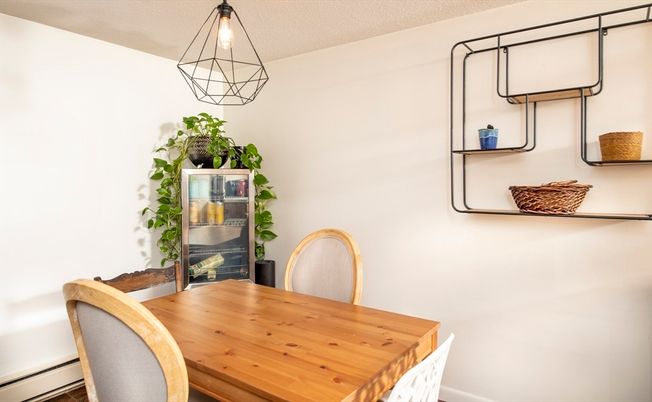 Dining room, Interior, Pendant Lights