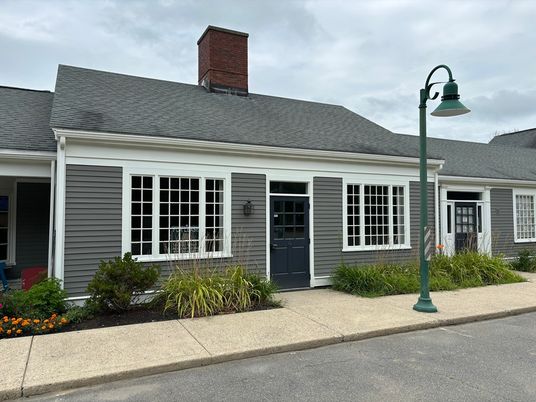 Exterior, Facade, Cape Cod