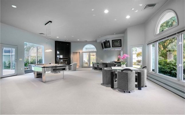 Billiard Table, Dining room, Game Room, Interior, Pendant Lights, Recessed Lighting