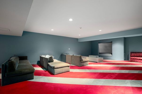 Interior, Projection Screen, Recessed Lighting, Theatre Room