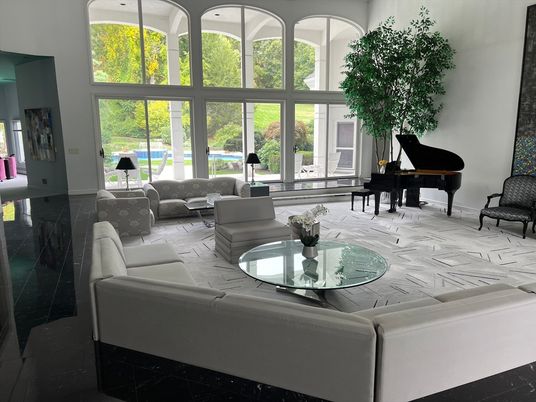 Interior, Living room, Piano
