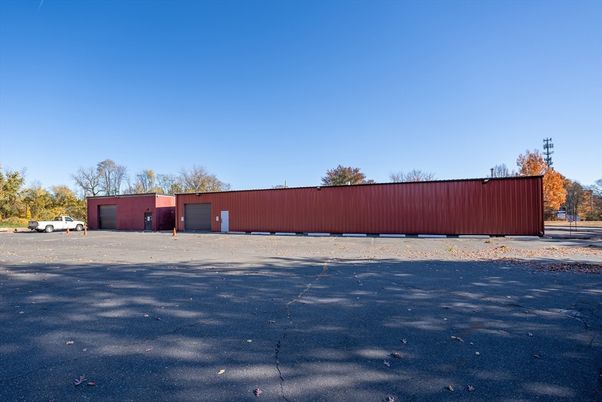 Backyard, Detached Garage, Exterior