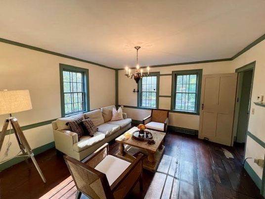 Chandelier, Interior, Living room, Wood Texture Flooring