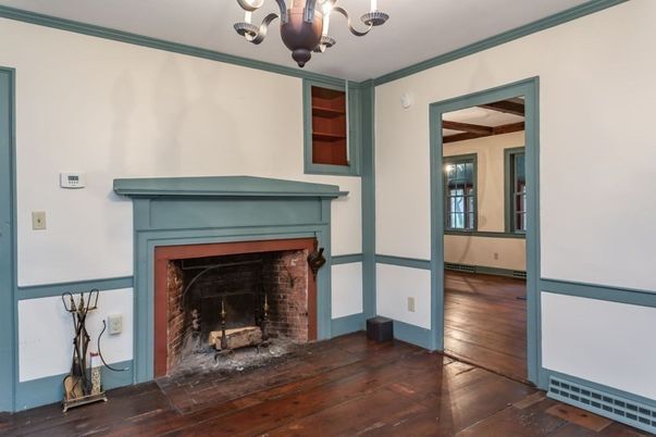 Chandelier, Fireplace, Interior, Wood Texture Flooring