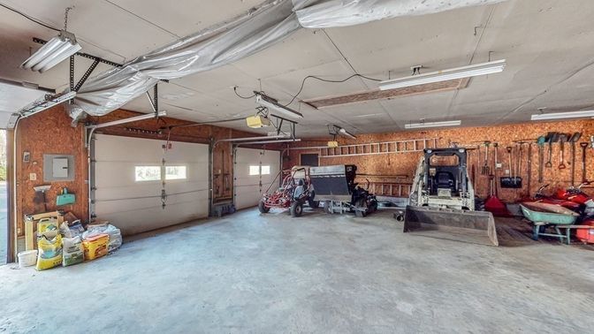 Fitness Equipment, Garage, Interior