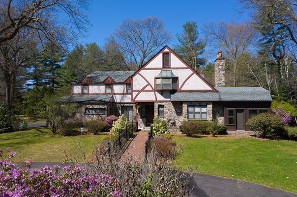 Exterior, Facade, Brick Facade, Tudor Revival
