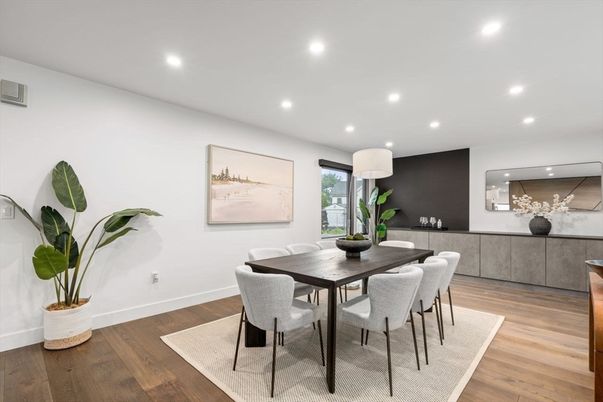 Dining room, Interior, Recessed Lighting, Wood Texture Flooring