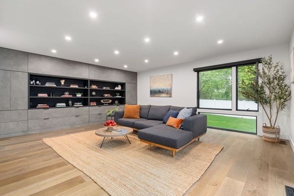 Interior, Living room, Recessed Lighting, Wood Texture Flooring