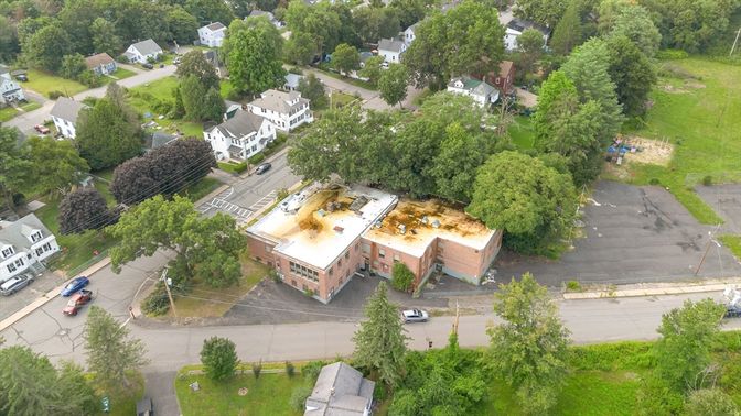 Exterior, Drone
