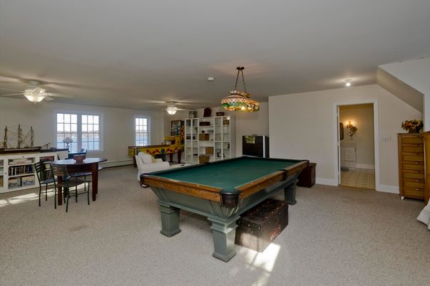 Billiard Table, Game Room, Interior, Pendant Lights