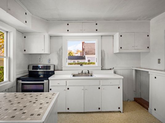 Interior, Kitchen, Stainless Steel Appliances
