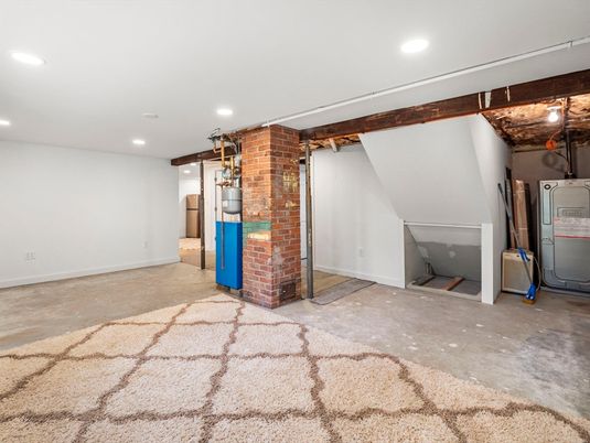 Empty room, Interior, Recessed Lighting, Stone Walls