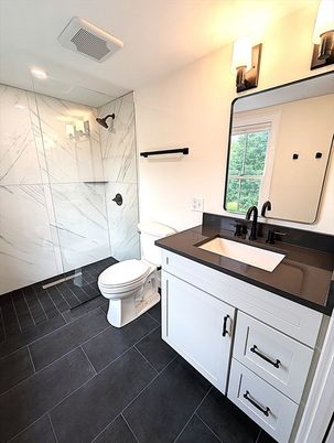 Bathroom, Interior, Marble Walls, Recessed Lighting