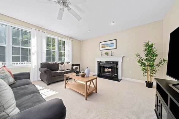 Fireplace, Interior, Living room, Recessed Lighting