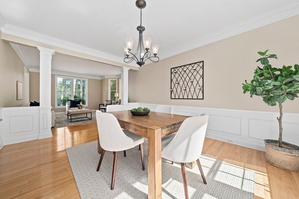 Chandelier, Dining room, Interior, Living room, Wood Texture Flooring