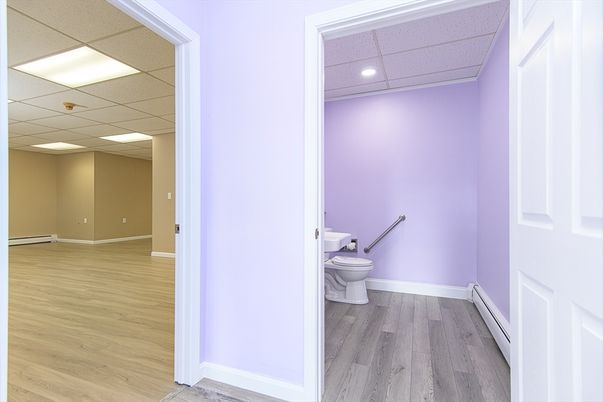 Bathroom, Interior, Recessed Lighting, Wood Texture Flooring
