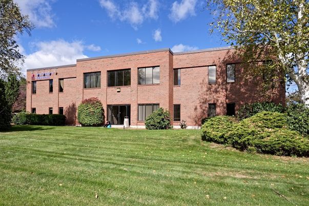 Backyard, Exterior, Facade, Brick Facade, Rowhouse