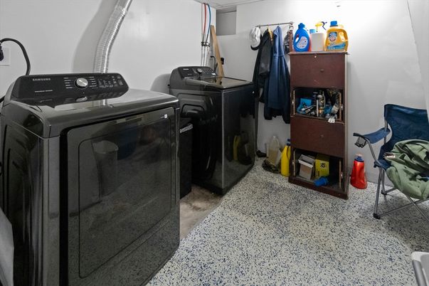 Interior, Washer