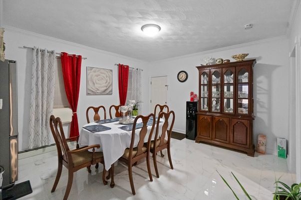 Dining room, Interior, Marble