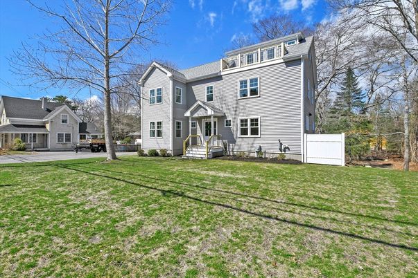Backyard, Exterior, Facade, Georgian