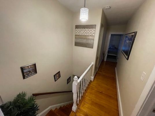 Interior, Pendant Lights, Wood Texture Flooring