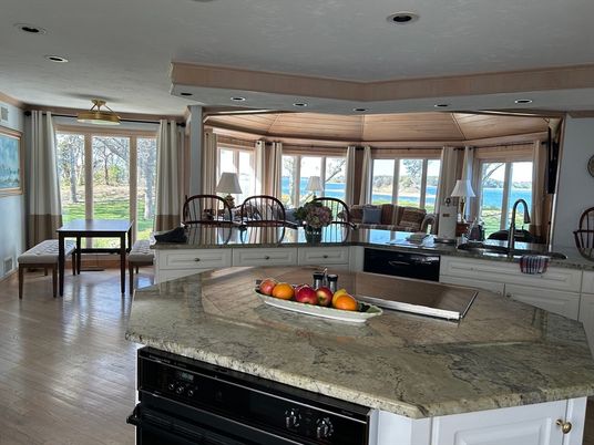 Dining room, Interior, Kitchen, Recessed Lighting, Water, Wood Texture Flooring