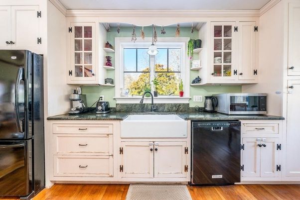 Interior, Kitchen, Pendant Lights, Wood Texture Flooring