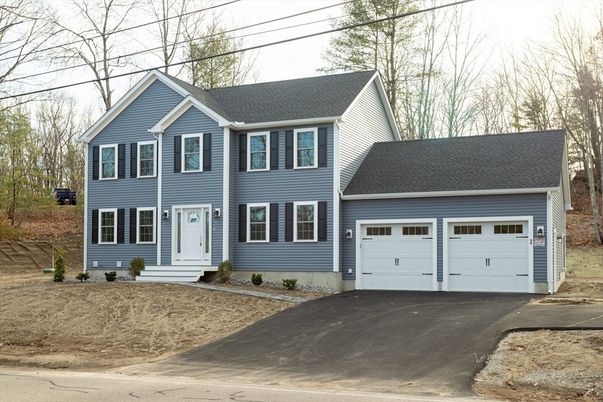 Attached, Exterior, Facade, Georgian