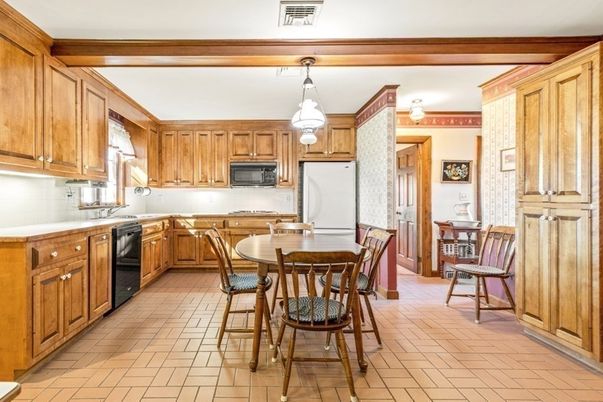 Dining room, Interior, Kitchen, Pendant Lights