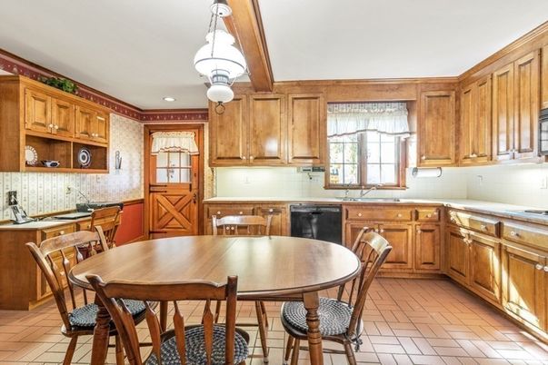 Dining room, Interior, Kitchen, Recessed Lighting