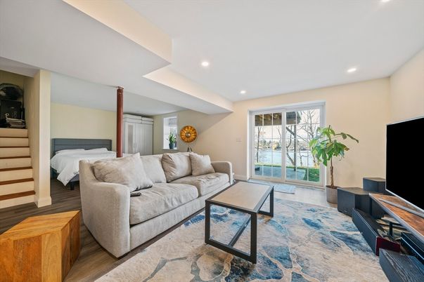 Bedroom, Interior, Living room, Recessed Lighting, Wood Texture Flooring