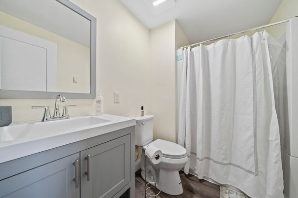 Bathroom, Interior, Recessed Lighting, Wood Texture Flooring