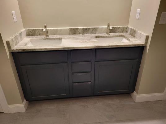 Bathroom, Dual Sink Vanities, Interior