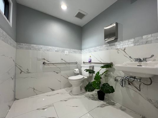 Bathroom, Interior, Marble, Marble Walls, Recessed Lighting