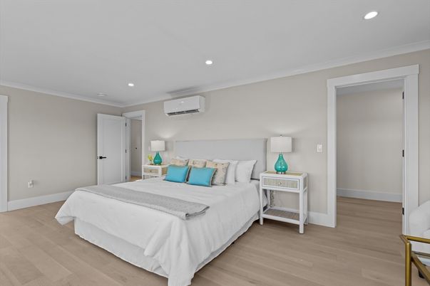 Bedroom, Interior, Recessed Lighting, Wood Texture Flooring