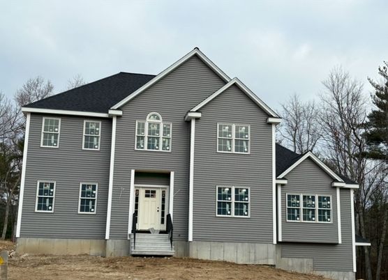 Exterior, Facade, Rowhouse