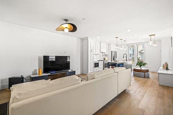 Dining room, Interior, Kitchen, Living room, Pendant Lights, Recessed Lighting, Stainless Steel Appliances, Wood Texture Flooring