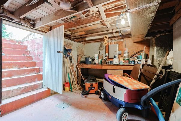 Interior, Wooden Beams