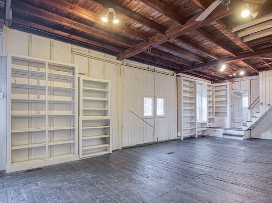 Empty room, Interior, Wooden Beams, Wooden Ceilings, Wood Texture Flooring