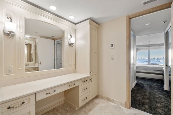 Bathroom, Bedroom, Interior, Recessed Lighting