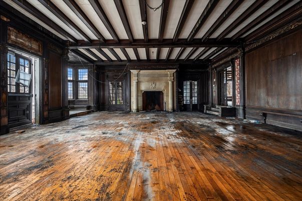 Empty room, Fireplace, Interior, Wooden Beams, Wood Texture Flooring