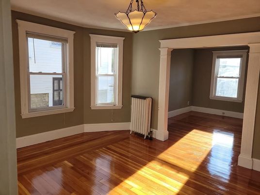 Empty room, Interior, Pendant Lights, Wood Texture Flooring