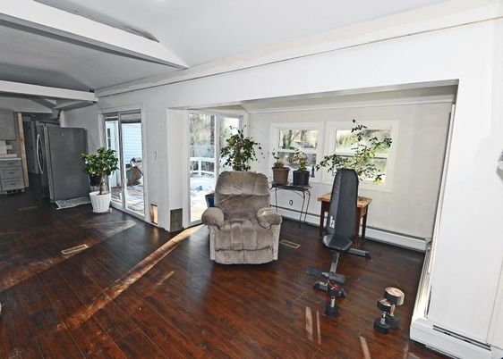 Fitness Equipment, Interior, Recessed Lighting, Wood Texture Flooring