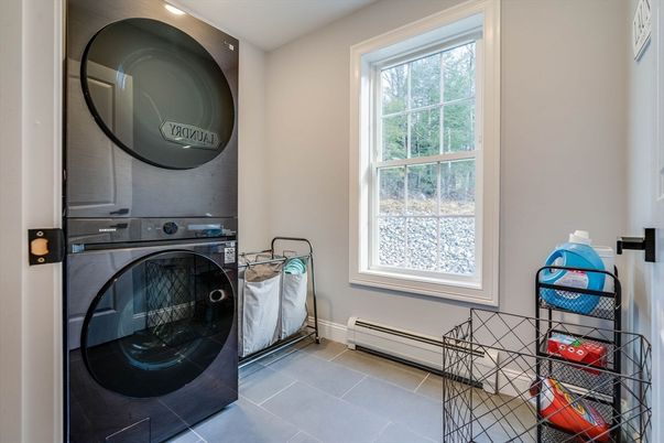 Interior, Recessed Lighting, Utility Closets, Washer